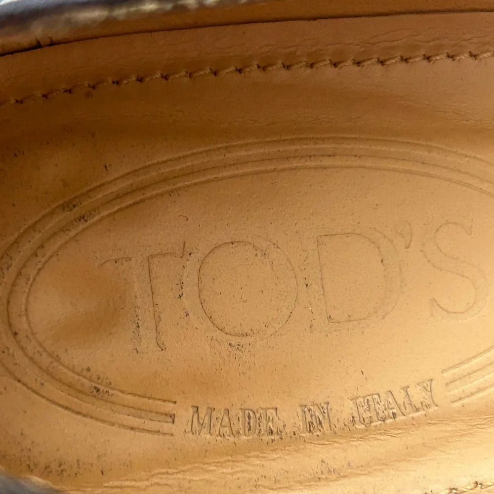 TOD’S Pump - Picture 7 of 9